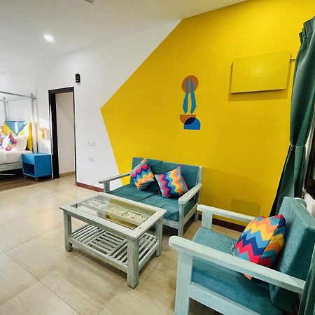 Gostops Plus Goa Vagator Vieux-Goa Extérieur photo