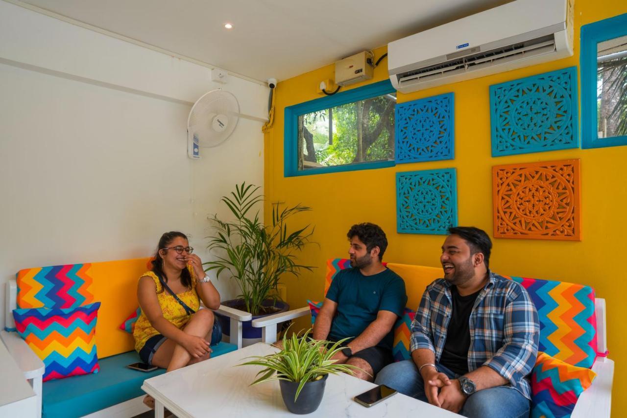 Gostops Plus Goa Vagator Vieux-Goa Extérieur photo