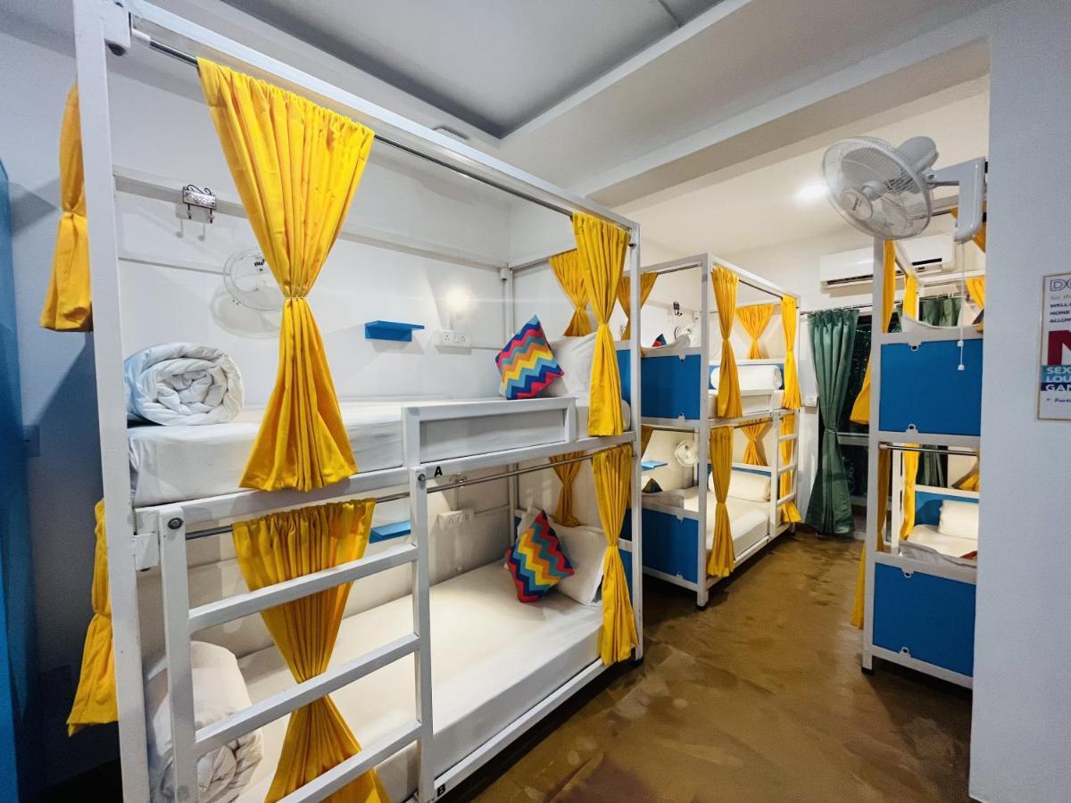 Gostops Plus Goa Vagator Vieux-Goa Extérieur photo