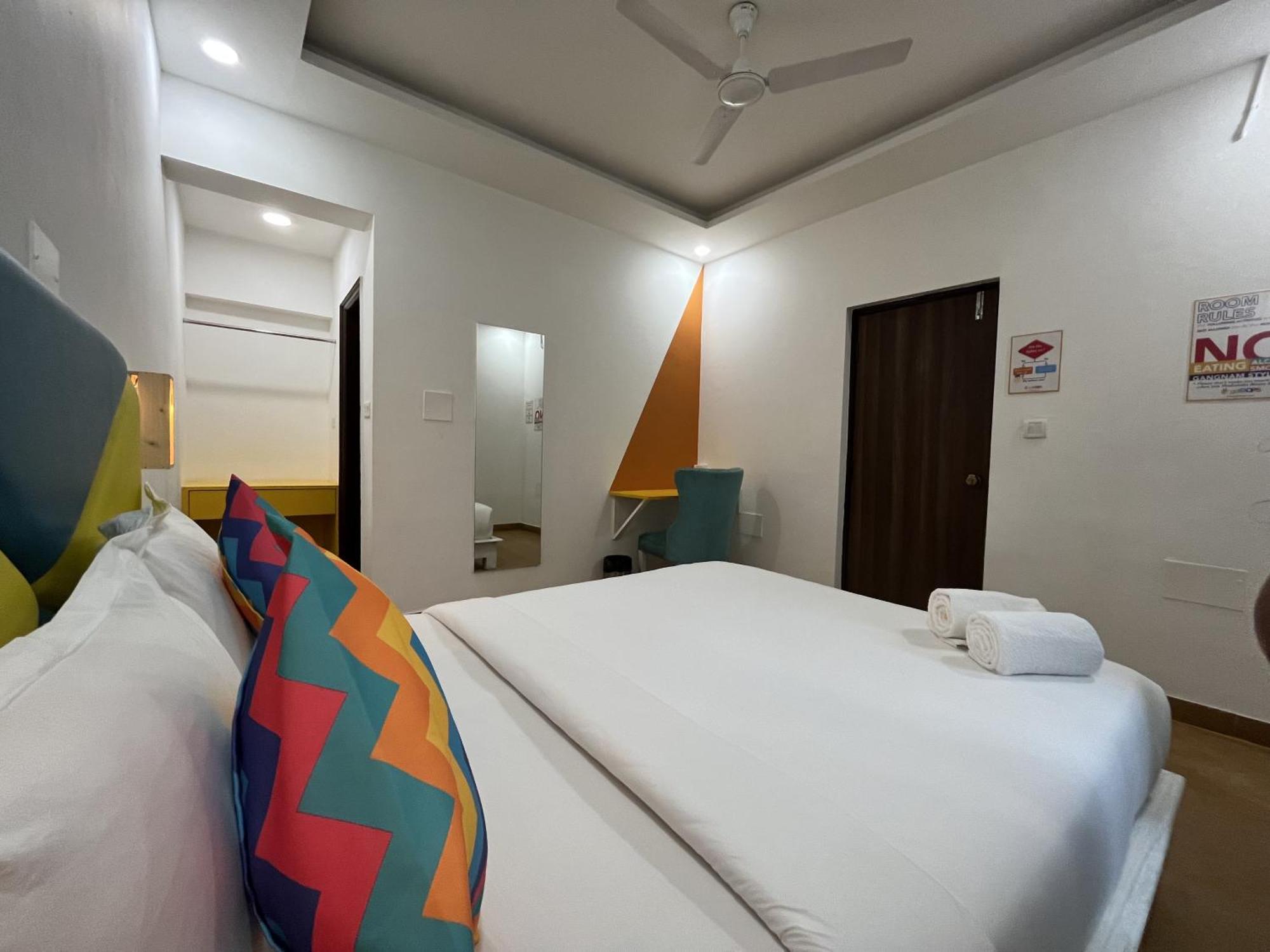 Gostops Plus Goa Vagator Vieux-Goa Extérieur photo